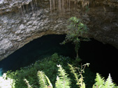 ペトエン洞窟
